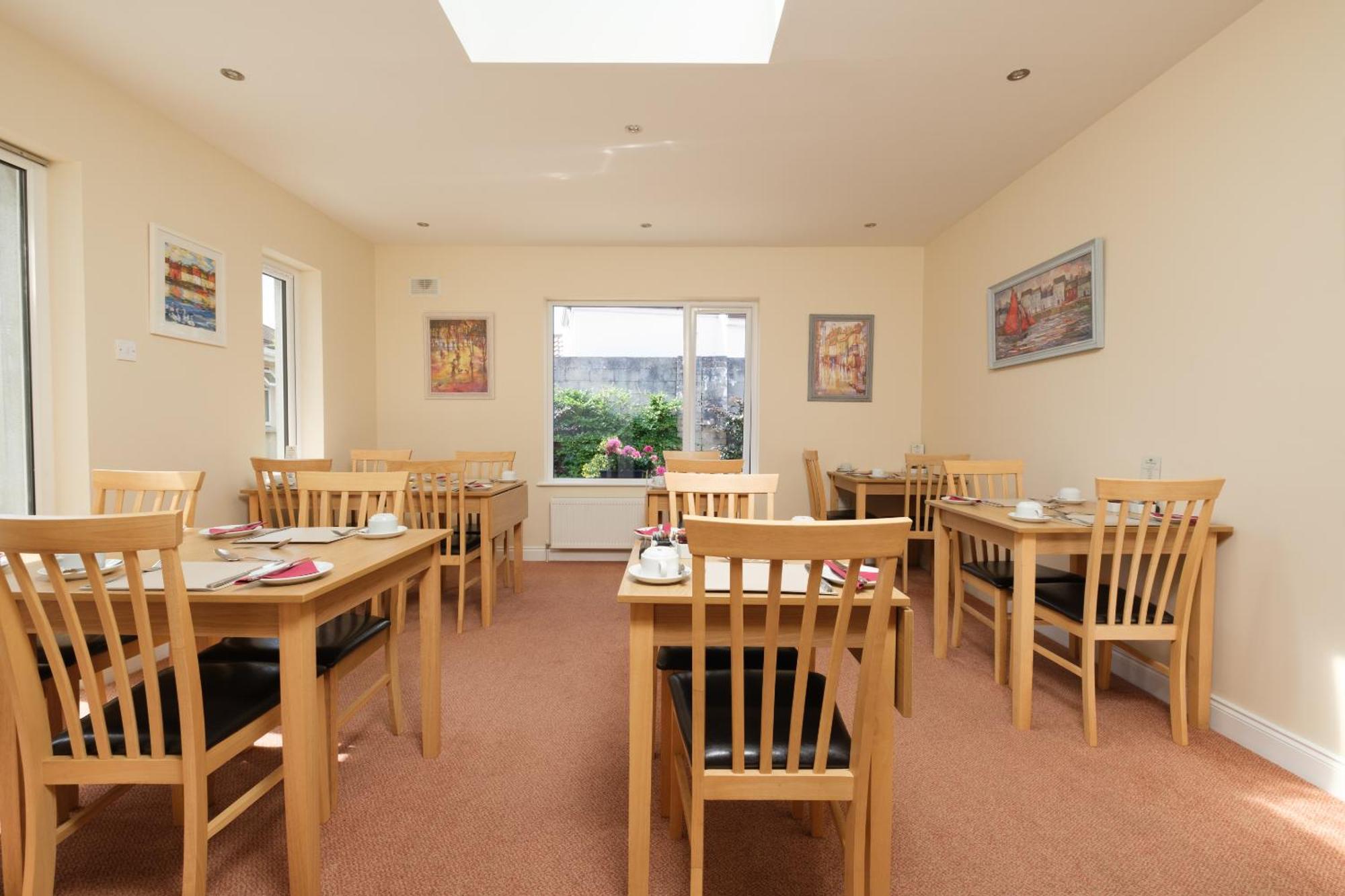 Four Seasons B&B Galway Buitenkant foto