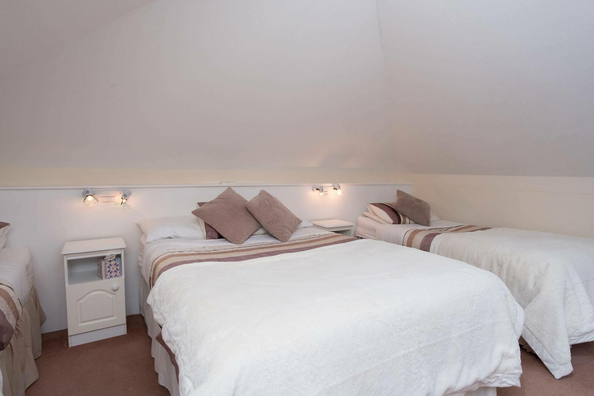 Four Seasons B&B Galway Buitenkant foto